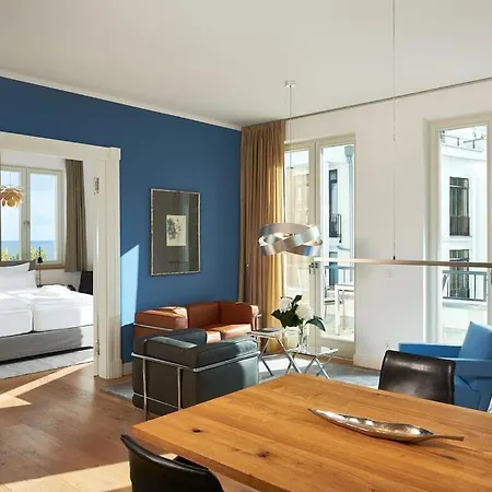 Cosy With Balcony