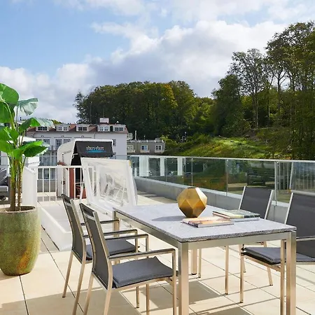 بيت للعطل Cosy With Balcony Sellin (Rugen)